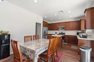 2126 Grapevine Dr, Livingston, CA 95334 - Photo 13