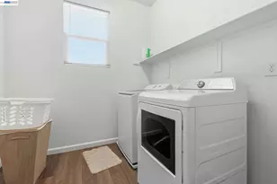 2126 Grapevine Dr, Livingston, CA 95334 - Photo 37