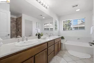 1025 Pinehurst Ct, Concord, CA 94521 - Photo 31