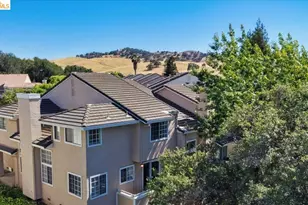 1025 Pinehurst Ct, Concord, CA 94521 - Photo 45