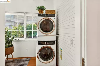 1822 Hearst Ave #B, Berkeley, CA 94703 - Photo 27