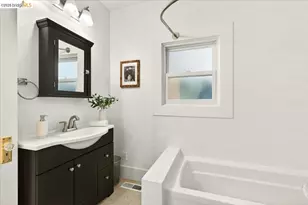 1822 Hearst Ave, Berkeley, CA 94703 - Photo 19
