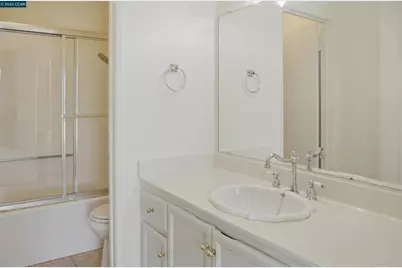 90 Glenwood, Hercules, CA 94547 - Photo 21