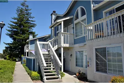 90 Glenwood, Hercules, CA 94547 - Photo 3