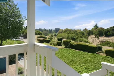 90 Glenwood, Hercules, CA 94547 - Photo 25