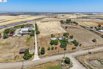 16881 Midway Rd, Tracy, CA 95377 - Photo 45