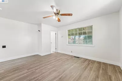 16881 Midway Rd, Tracy, CA 95377 - Photo 13