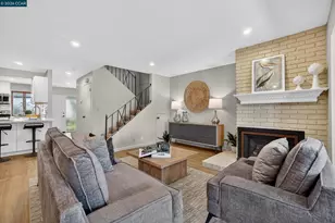 897 Marina Dr, Napa, CA 94559 - Photo 11