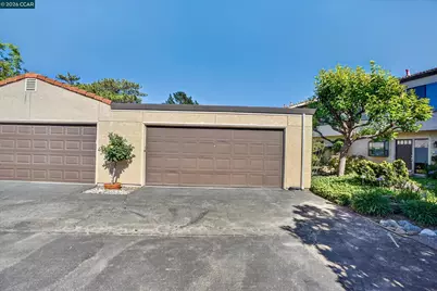 897 Marina Dr, Napa, CA 94559 - Photo 57