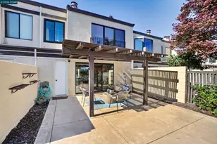 897 Marina Dr, Napa, CA 94559 - Photo 51