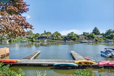 897 Marina Dr, Napa, CA 94559 - Photo 45