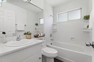 7359-7361 Glenoaks Way, Dublin, CA 94568 - Photo 23