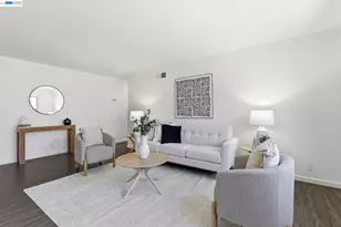 7359-7361 Glenoaks Way, Dublin, CA 94568 - Photo 11