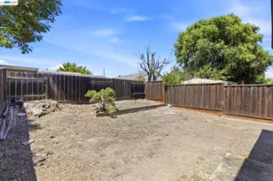 7359-7361 Glenoaks Way, Dublin, CA 94568 - Photo 27
