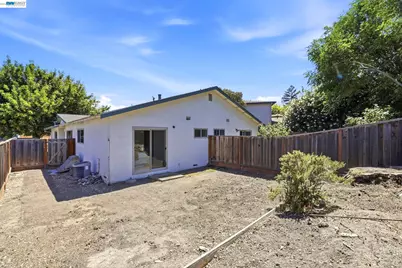 7359-7361 Glenoaks Way, Dublin, CA 94568 - Photo 25