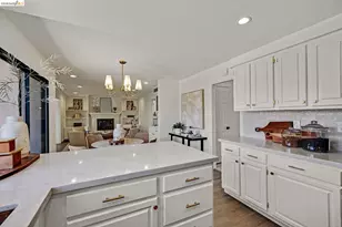 5800 Alderbrook Ct, Castro Valley, CA 94552 - Photo 11