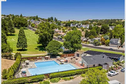 5800 Alderbrook Ct, Castro Valley, CA 94552 - Photo 55
