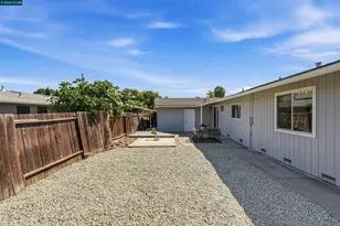 1899 Queens Rd, Concord, CA 94519 - Photo 35