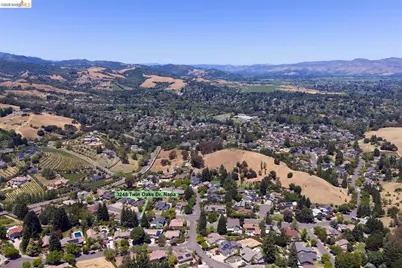 3248 Twin Oaks Dr, Napa, CA 94558 - Photo 53
