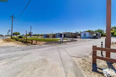 5751 Bridgehead Rd #16, Oakley, CA 94509 - Photo 31