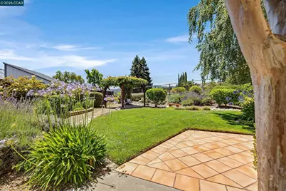 11433 Wildcat Ct, Dublin, CA 94568 - Photo 57