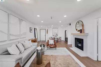 2111 Latham St #307, Mountain View, CA 94040 - Photo 3