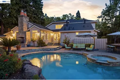 2962 Deer Meadow Dr, Danville, CA 94506 - Photo 3