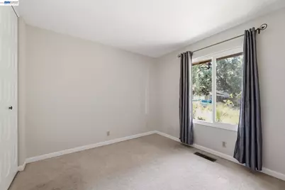 336 Encina Ave, Davis, CA 95616 - Photo 19