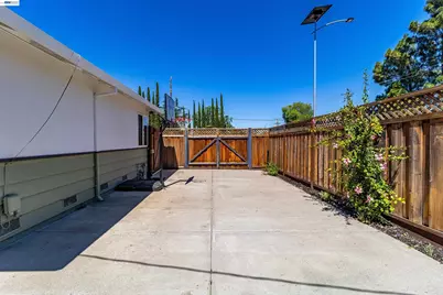 1042 Nielsen Lane, Livermore, CA 94550 - Photo 39