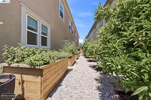 2830 Delamar Dr, Dublin, CA 94568 - Photo 33
