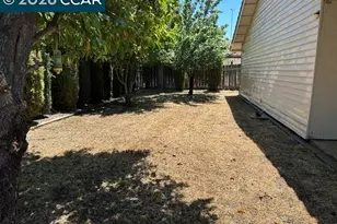 945 Arambel Dr, Patterson, CA 95363 - Photo 29