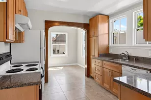 2926/2928 Fernside Blvd, Alameda, CA 94501 - Photo 17