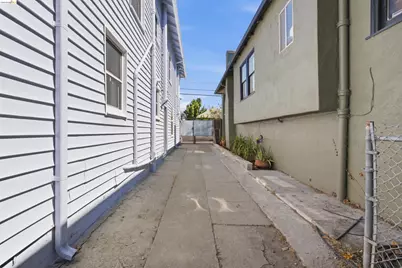 963 37th St, Oakland, CA 94608 - Photo 55