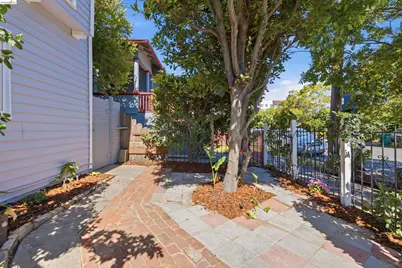 963 37th St, Oakland, CA 94608 - Photo 51