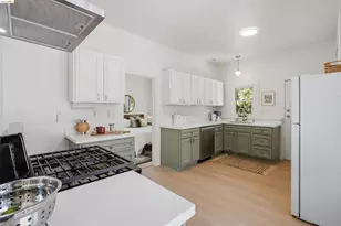 963 37th St, Oakland, CA 94608 - Photo 13