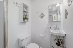 963 37th St, Oakland, CA 94608 - Photo 49