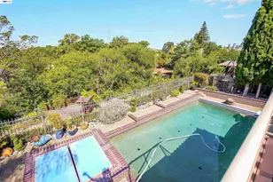 5922 Charter Oaks Dr, Castro Valley, CA 94552 - Photo 51