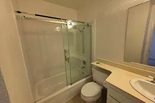 2581 El Portal Dr, San Pablo, CA 94806 - Photo 23