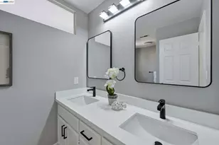 2245 Pipit Ct, San Leandro, CA 94579 - Photo 37