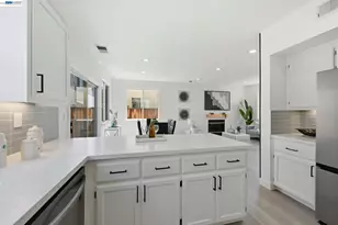 2245 Pipit Ct, San Leandro, CA 94579 - Photo 15