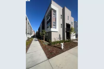 2015 Clement Avenue, Alameda, CA 94501 - Photo 1