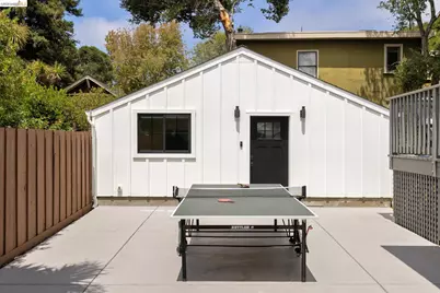 5641 Miles Ave, Oakland, CA 94618 - Photo 53