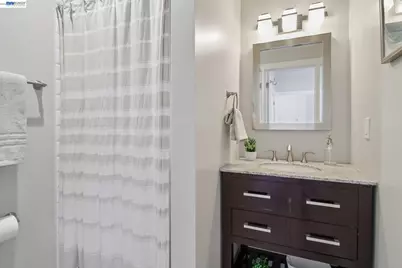 1344 Saint Charles St, Alameda, CA 94501 - Photo 35