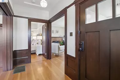 1344 Saint Charles St, Alameda, CA 94501 - Photo 9