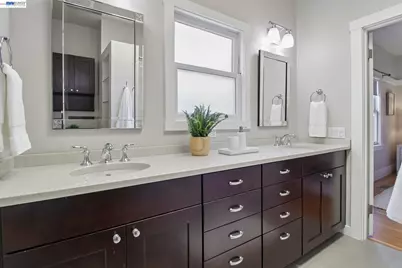 1344 Saint Charles St, Alameda, CA 94501 - Photo 31