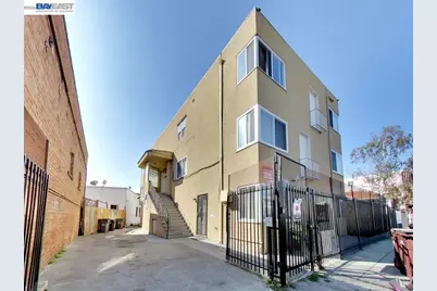6625 Bancroft Ave, Oakland, CA 94605 - Photo 1