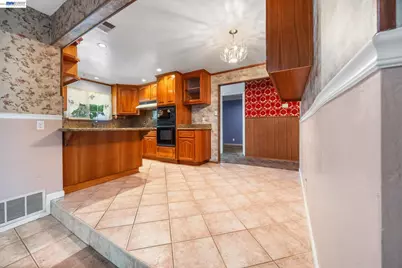 2966 Ridgemont Dr, San Jose, CA 95127 - Photo 35