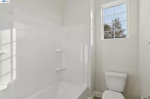 117 Crk Vw Cir, Fairfield, CA 94533 - Photo 23