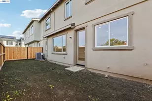 117 Crk Vw Cir, Fairfield, CA 94533 - Photo 35
