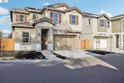 117 Creek View Cir, Fairfield, CA 94533 - Photo 3
